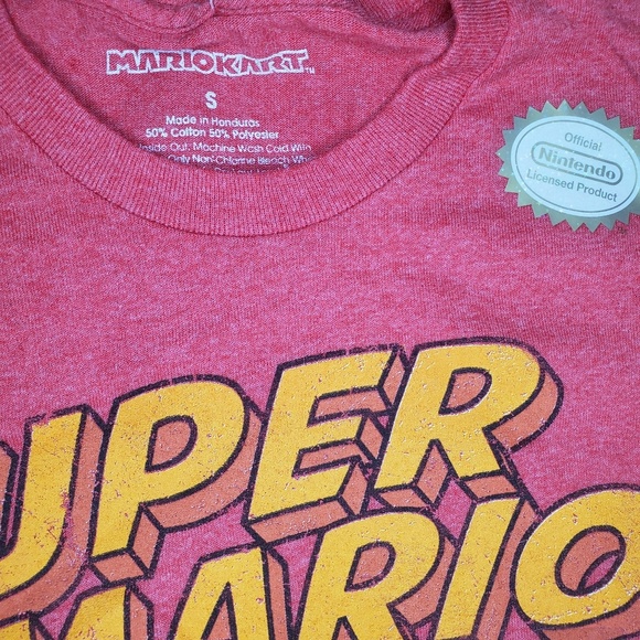 Mario Kart Super Mario Graphic T - Picture 2 of 3